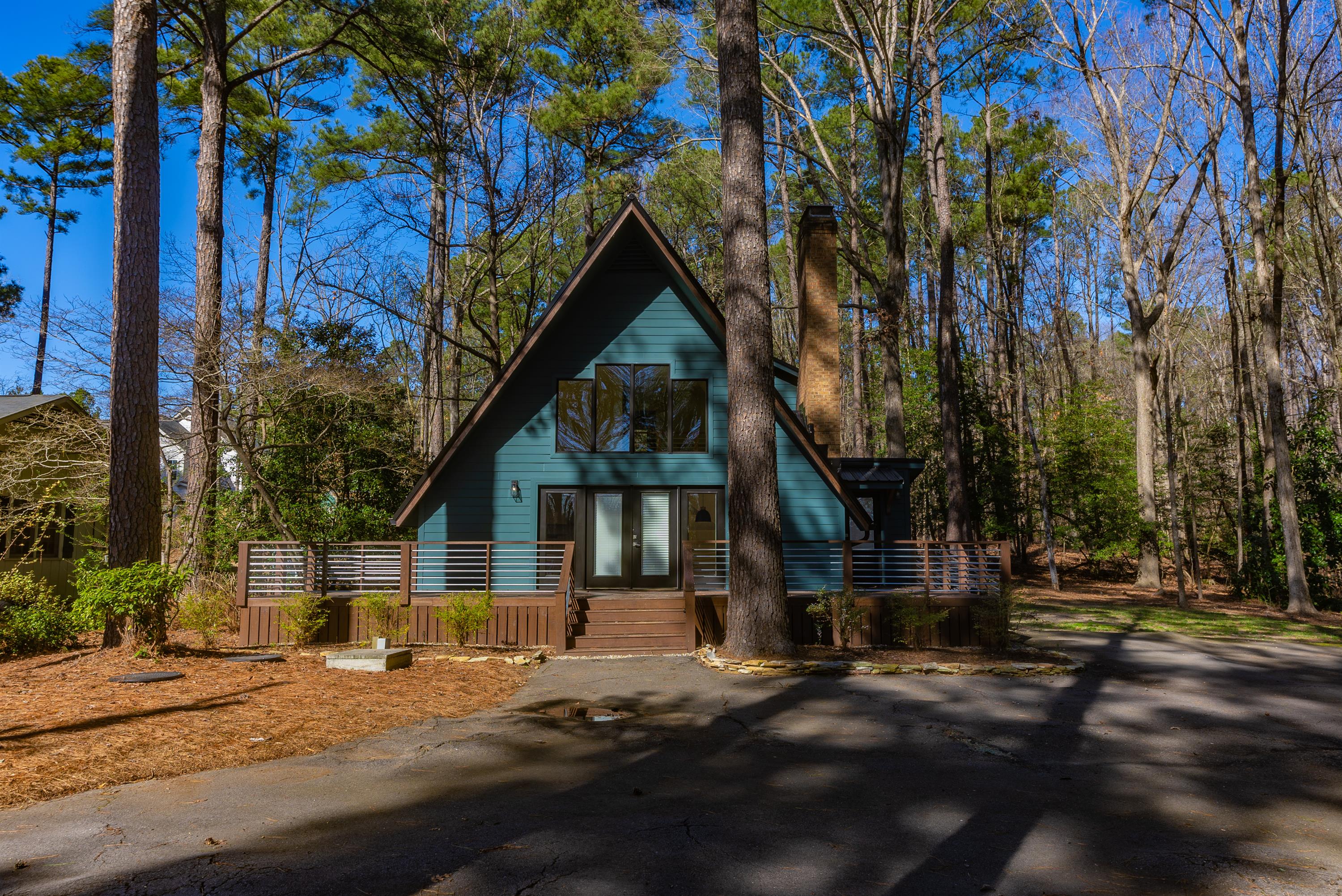 38 Lakeview Drive